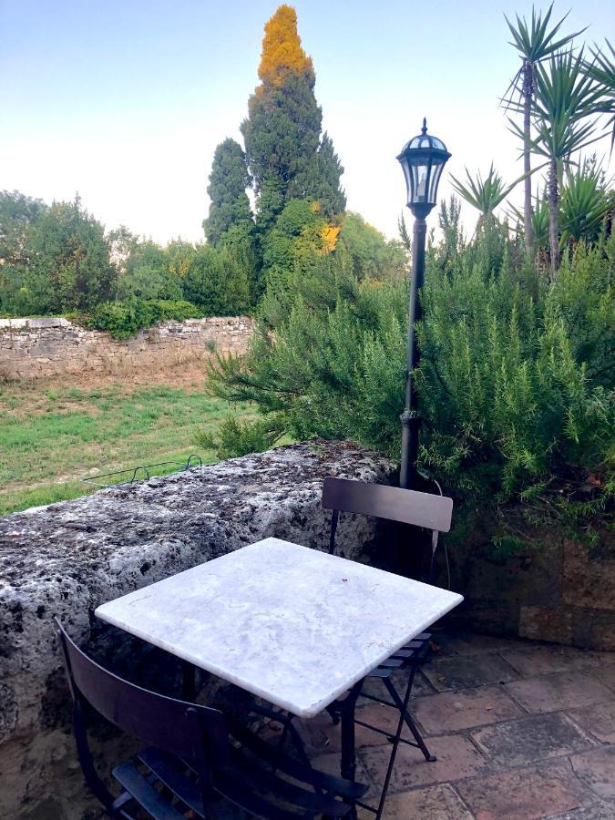 فندق Au Bout Du Pre Pézenas المظهر الخارجي الصورة